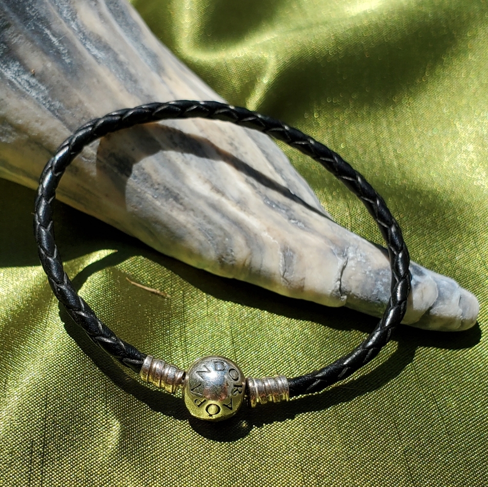 Pandora Single Wrap Leather Bracelet